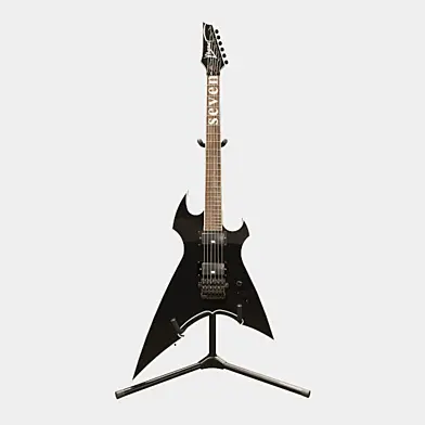 Ibanez_MTM_100_and_a_rack_for_guitar