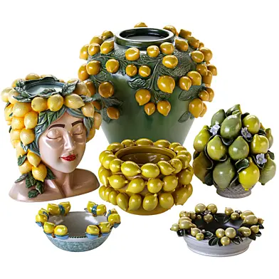 Vase 13