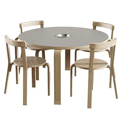 Children's table and chairs 01