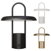 Pier portable LED lamp